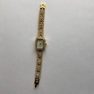 Adrienne ADR046 Quartz Watch